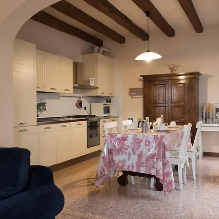 Brandolese Bed & Breakfast 3*